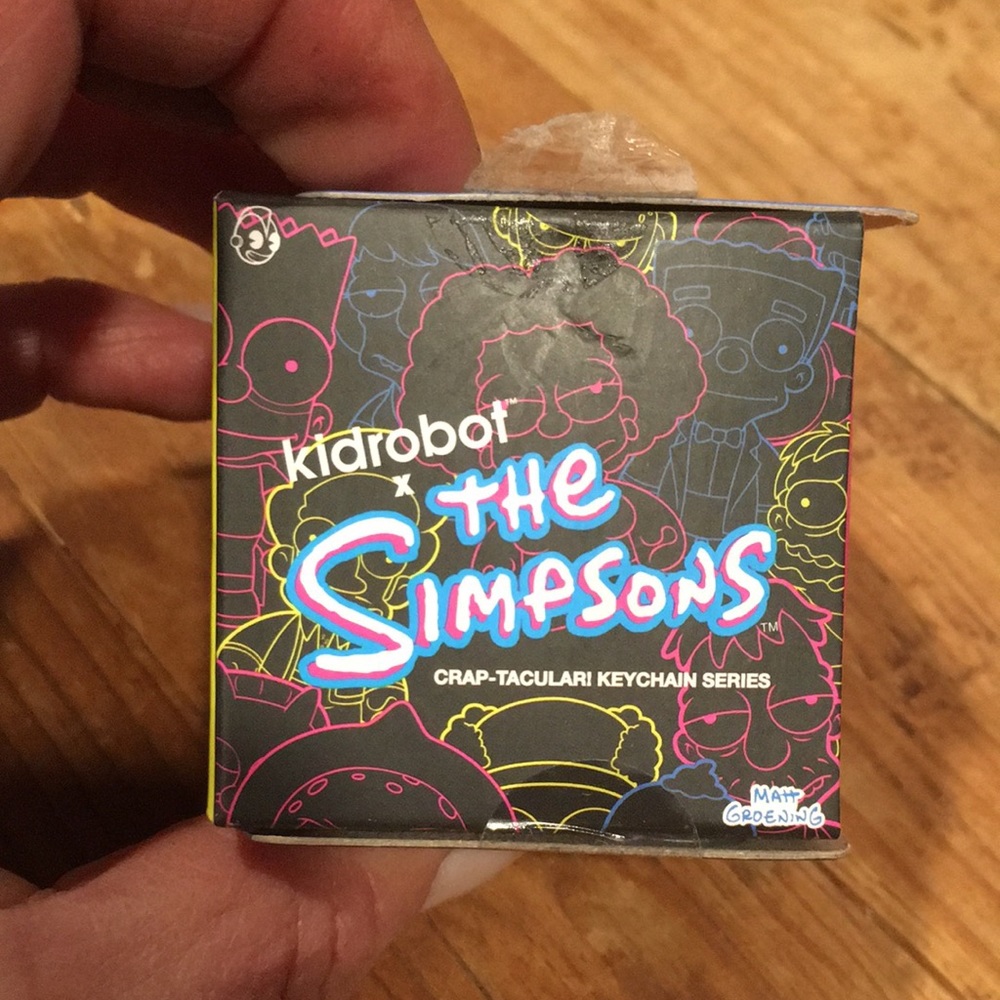 Kidrobot x the Simpson’s keychain